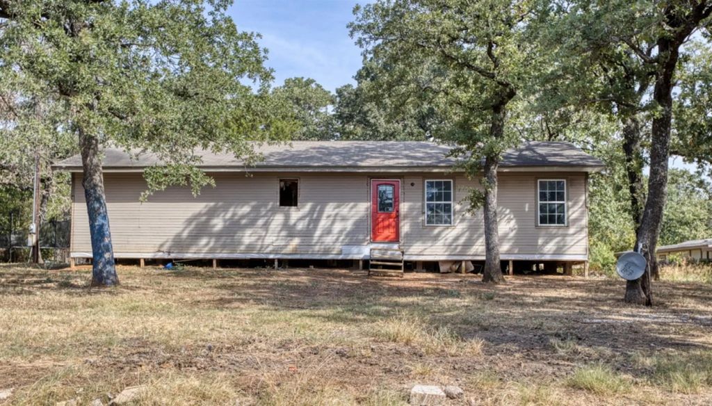 2513 Aspen Lane, Burleson