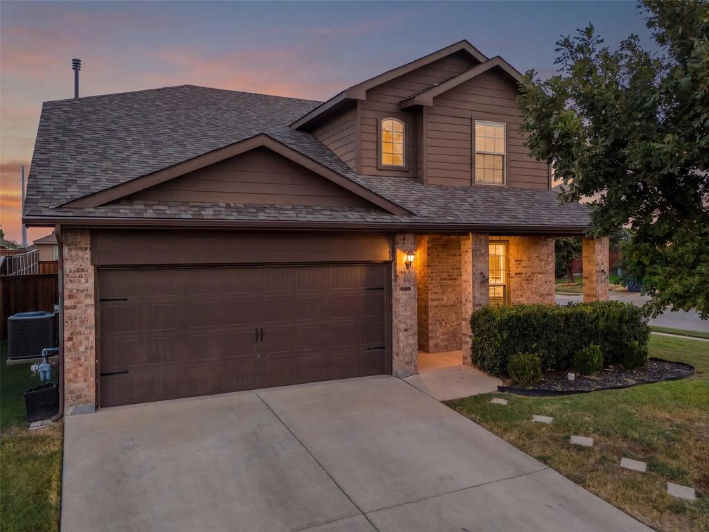1220 Freestone Court, Fort Worth