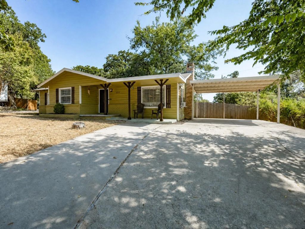 408 Inwood Road, Azle