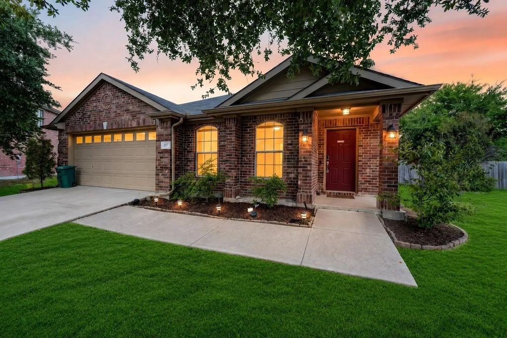 317 Long Prairie Drive, Forney