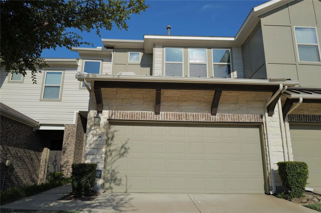 17728 Coralberry Drive, Dallas