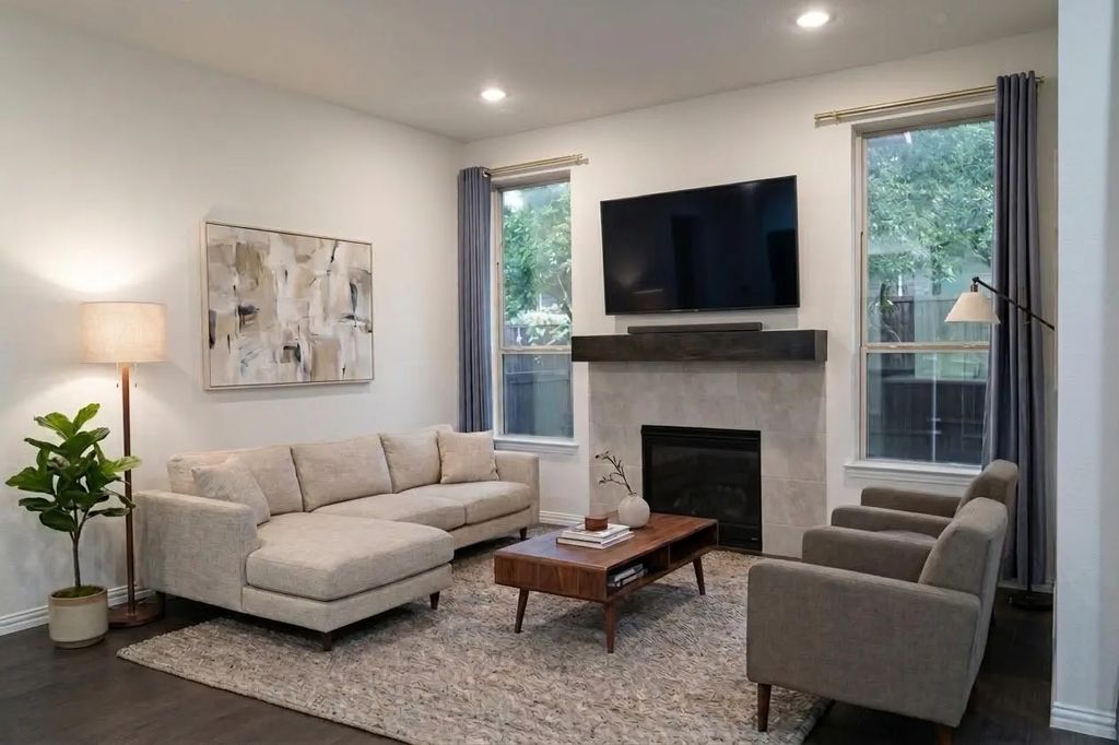 17728 Coralberry Drive, Dallas