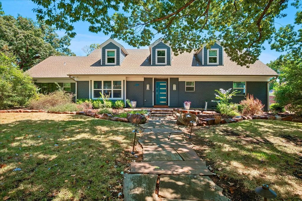 14010 Carillon Drive, Dallas