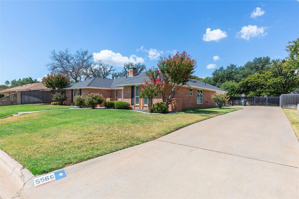 5566 Chimney Rock Road, Abilene