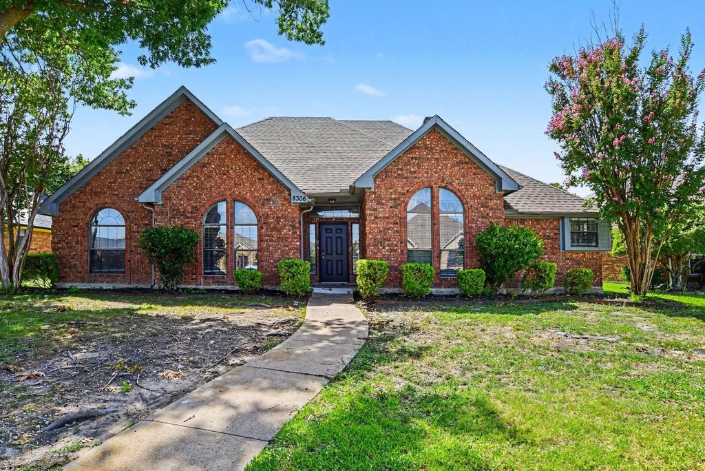 8306 Navigation Drive, Rowlett