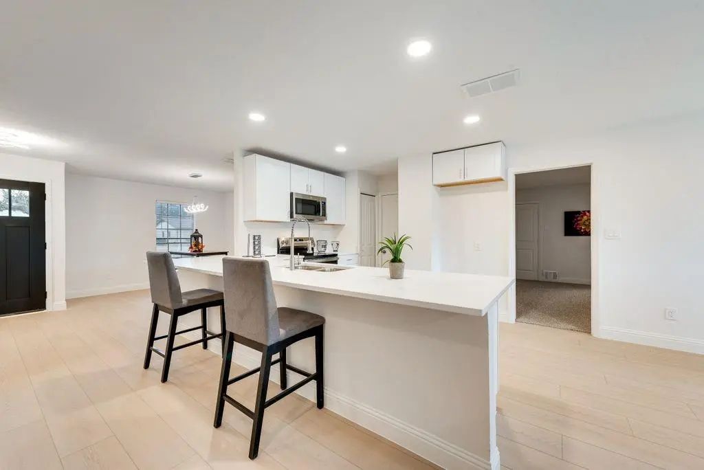 5645 Comer Drive, Fort Worth