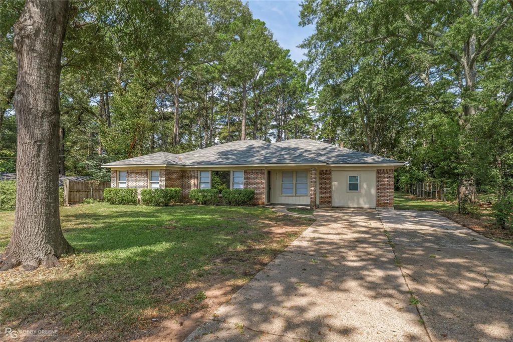 8920 Shady Lane, Shreveport