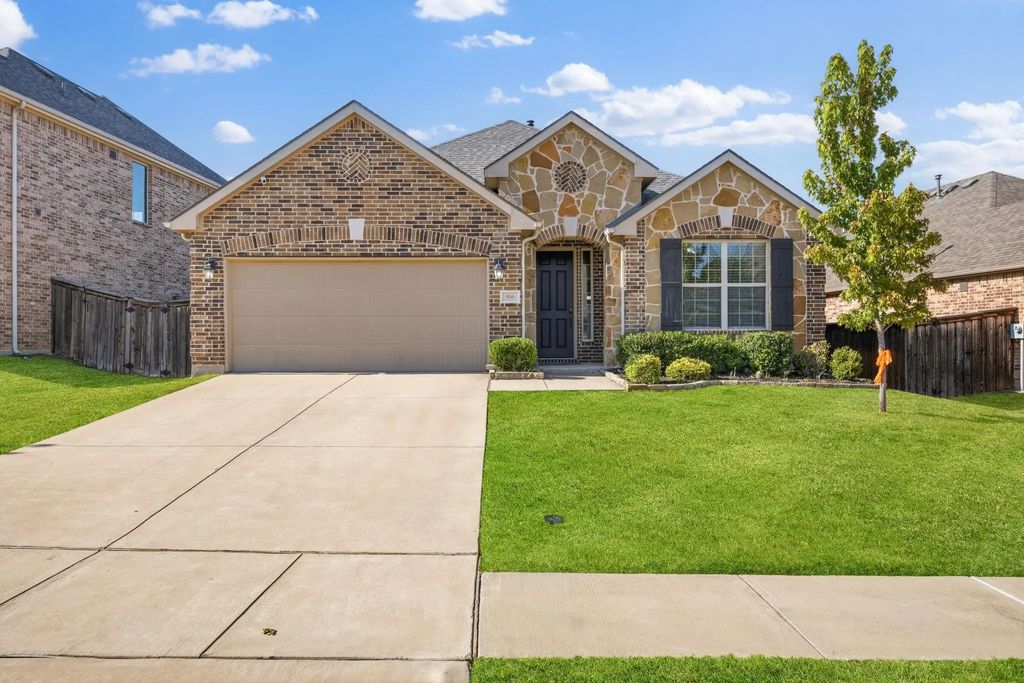 916 Llano Falls Drive, McKinney