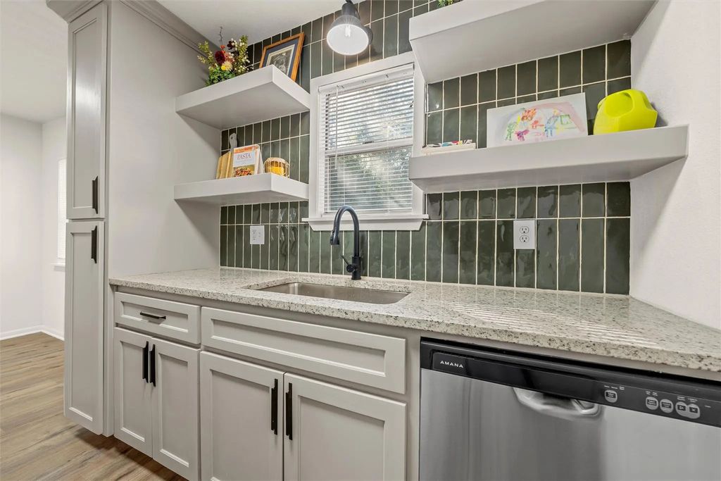 2112 Lasker Avenue, Waco
