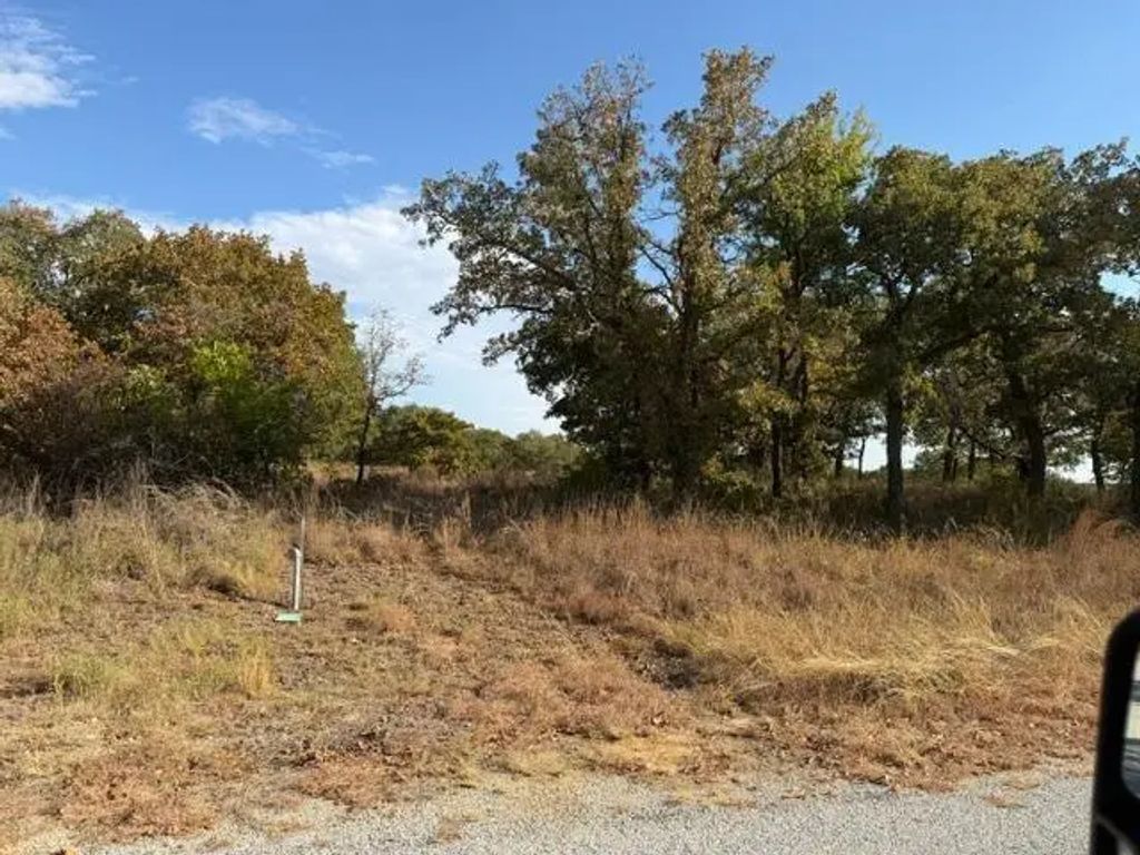 17 Crestline Court, Nocona