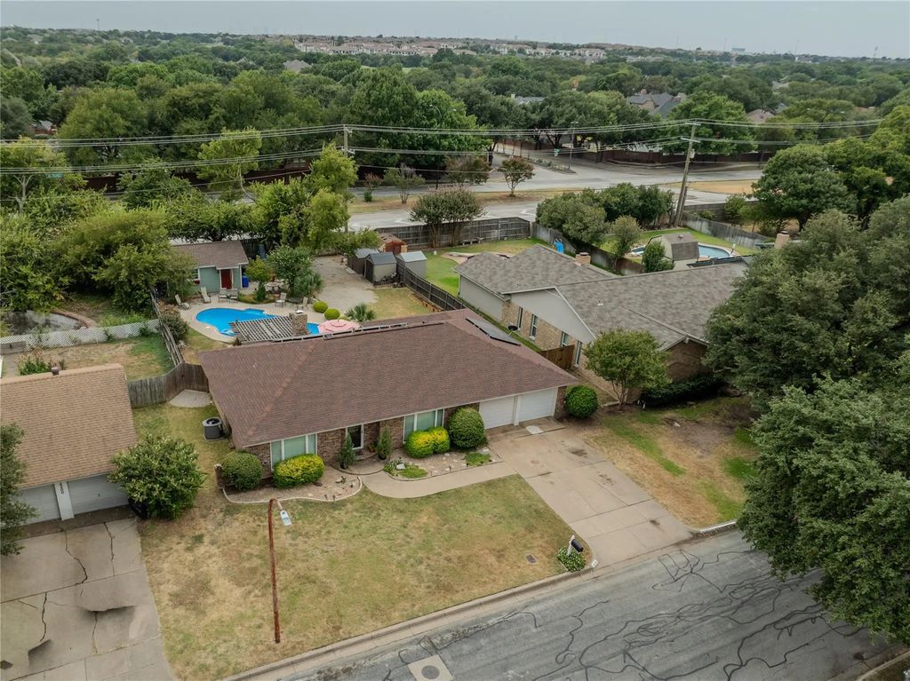 4128 Longleaf Lane, Fort Worth