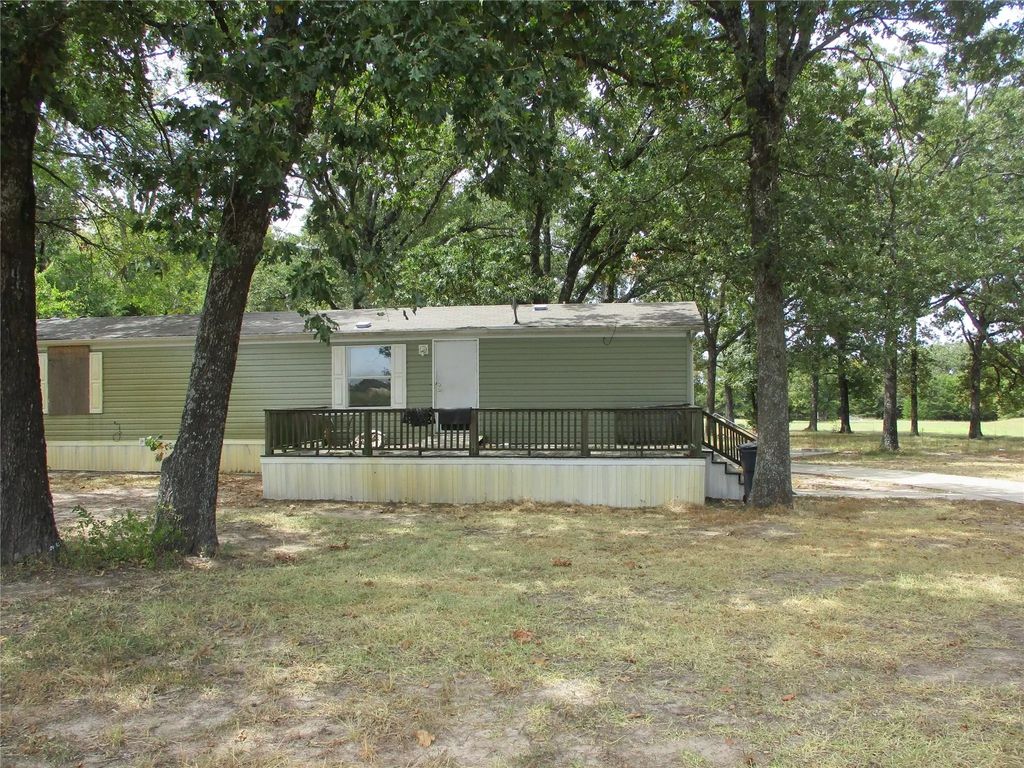 2379 Fm 515, Emory