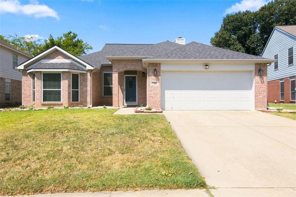 7105 Isle Royale Drive, Fort Worth