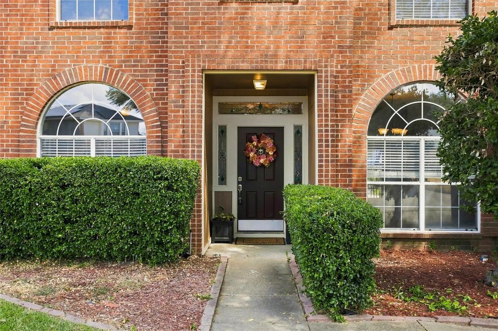 5203 Rio Court, Arlington
