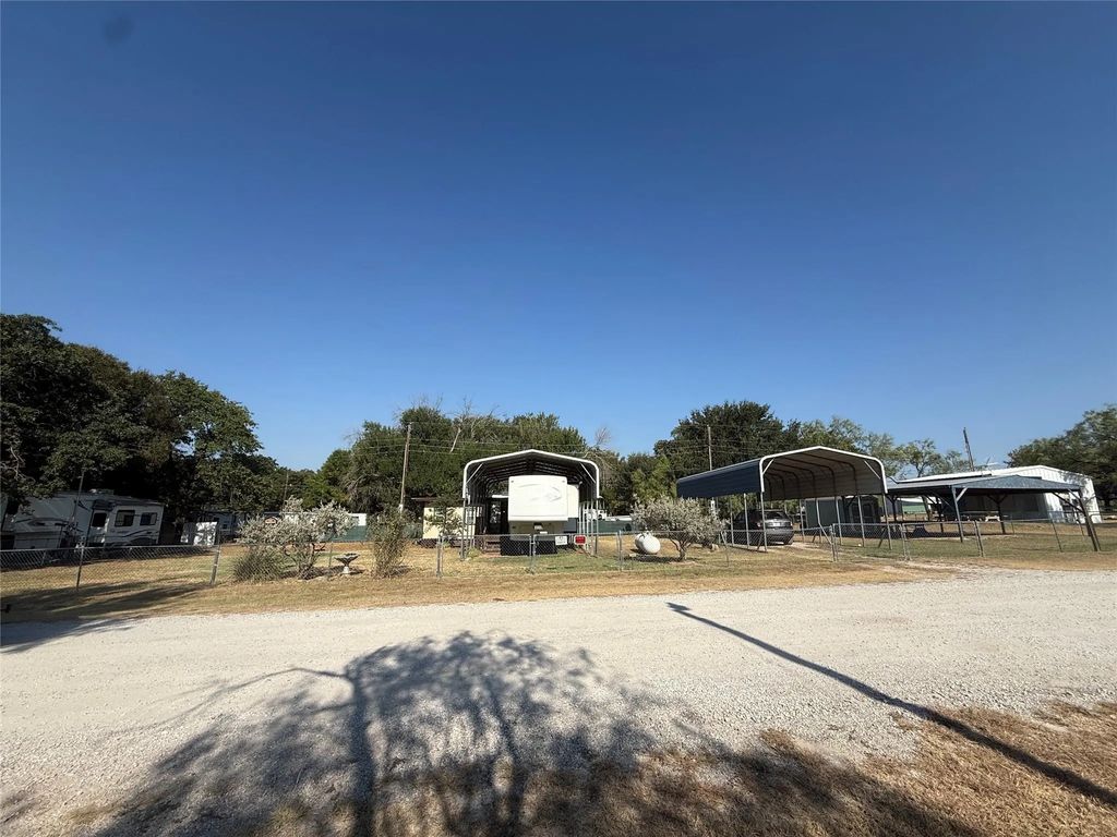 45 Port Promontory Rd, Comanche