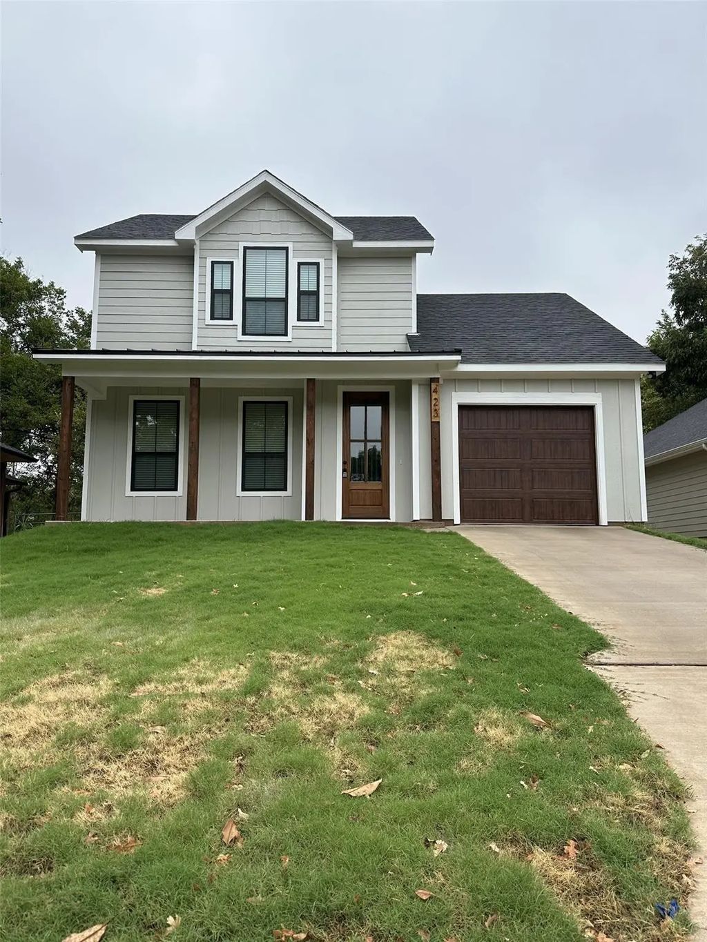 423 W Monterey Street, Denison