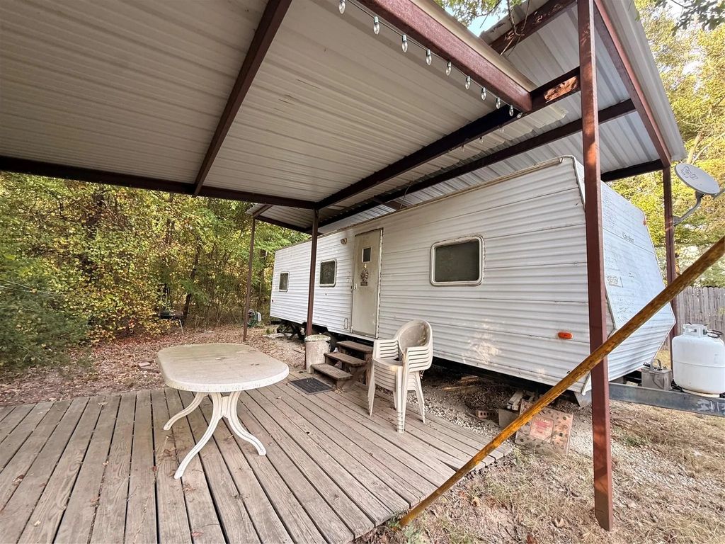 6435 Fm 17 Lots 68-69, Yantis