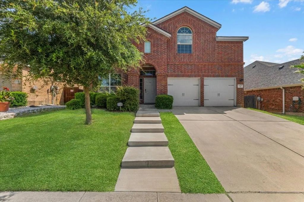 2909 Merry View Lane, Fort Worth