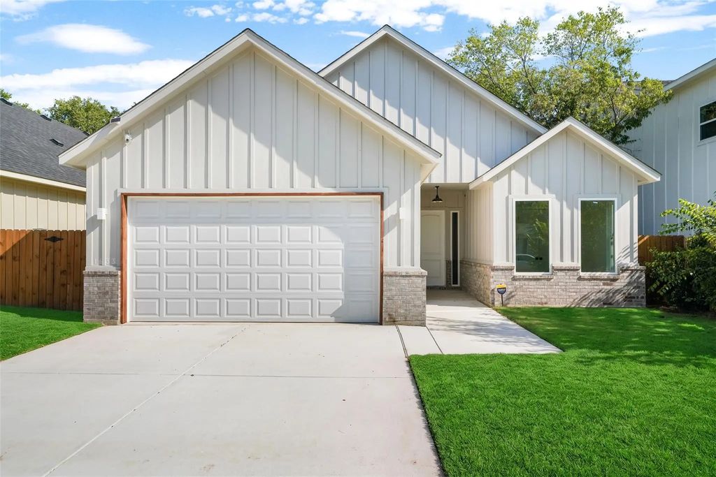 1633 E Tucker Street, Fort Worth