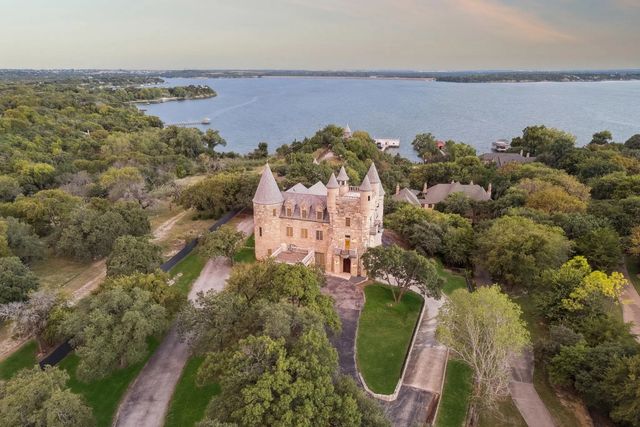 9888 Boat Club Road, Fort Worth