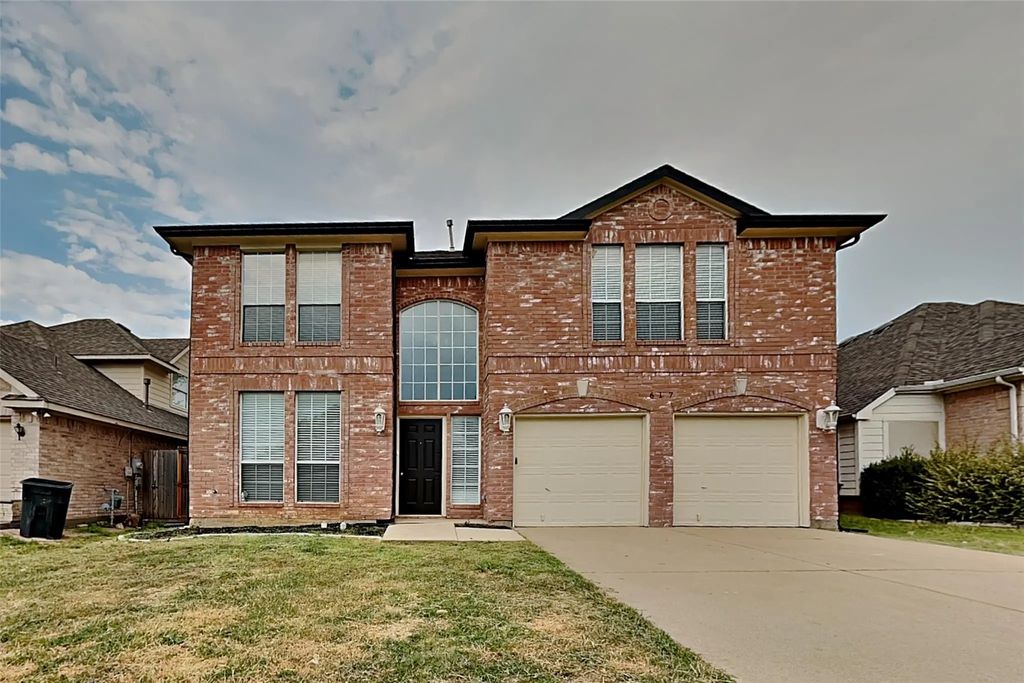 617 Crystal Brook Drive, Saginaw