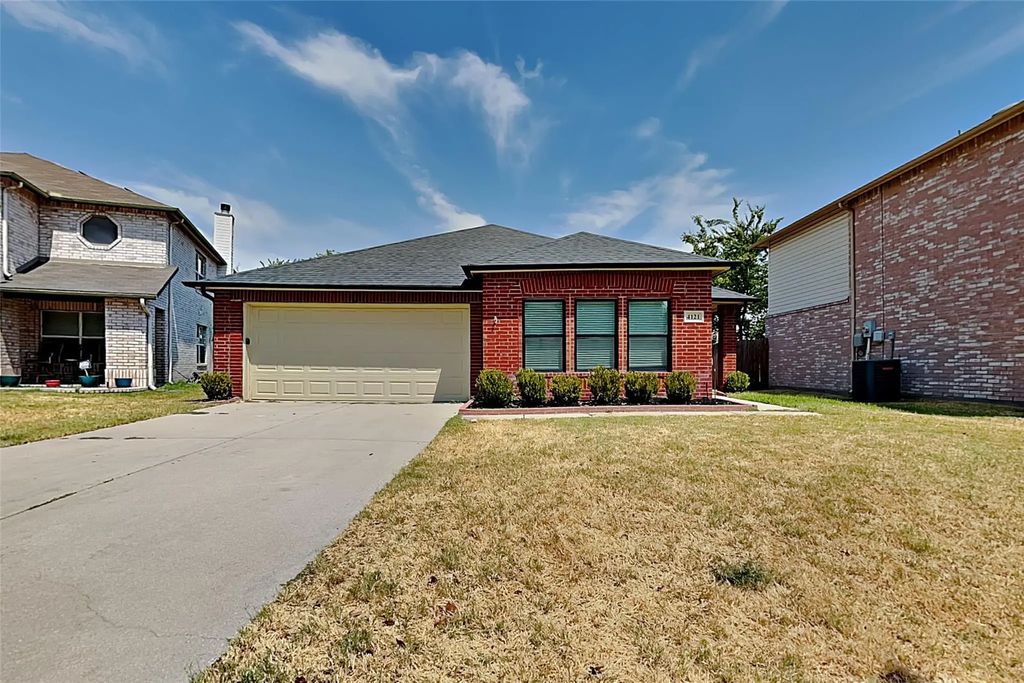 4121 Tupelo Trail, Fort Worth