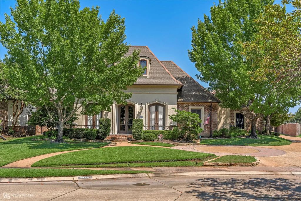 209 Evangeline Walk, Bossier City