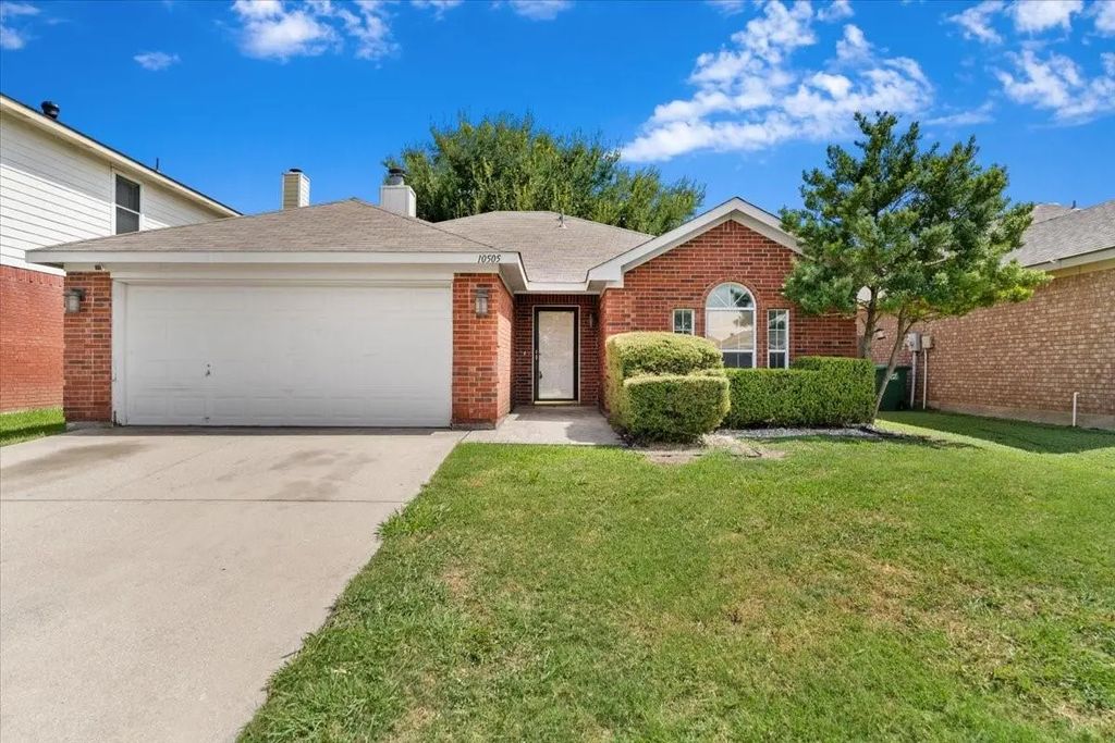 10505 Braewood Drive, Fort Worth