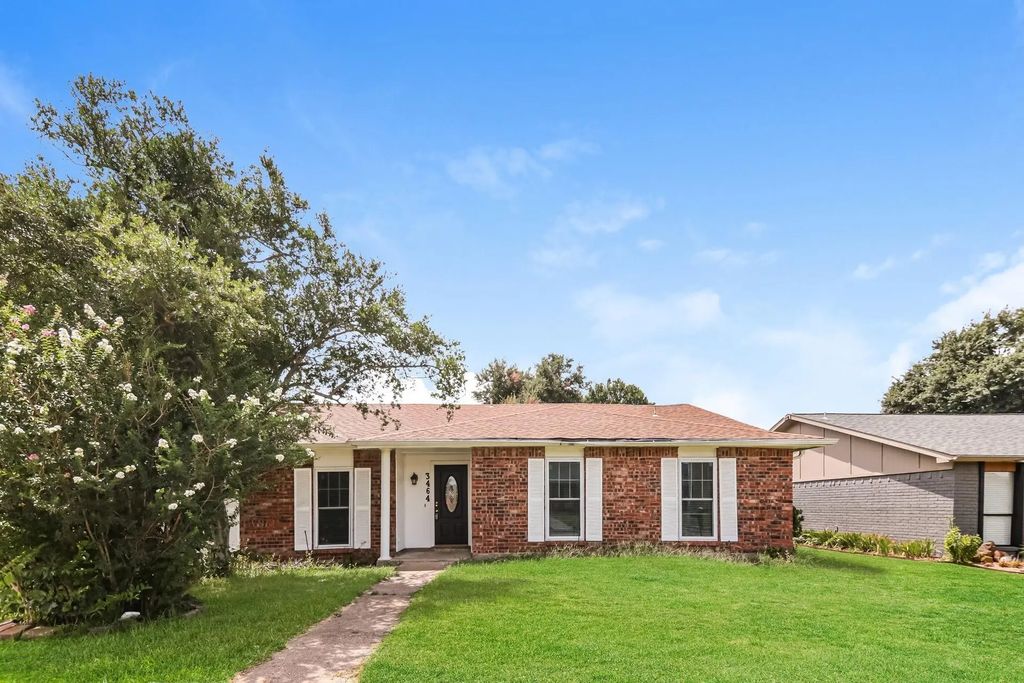 3464 Livingston Lane, Carrollton