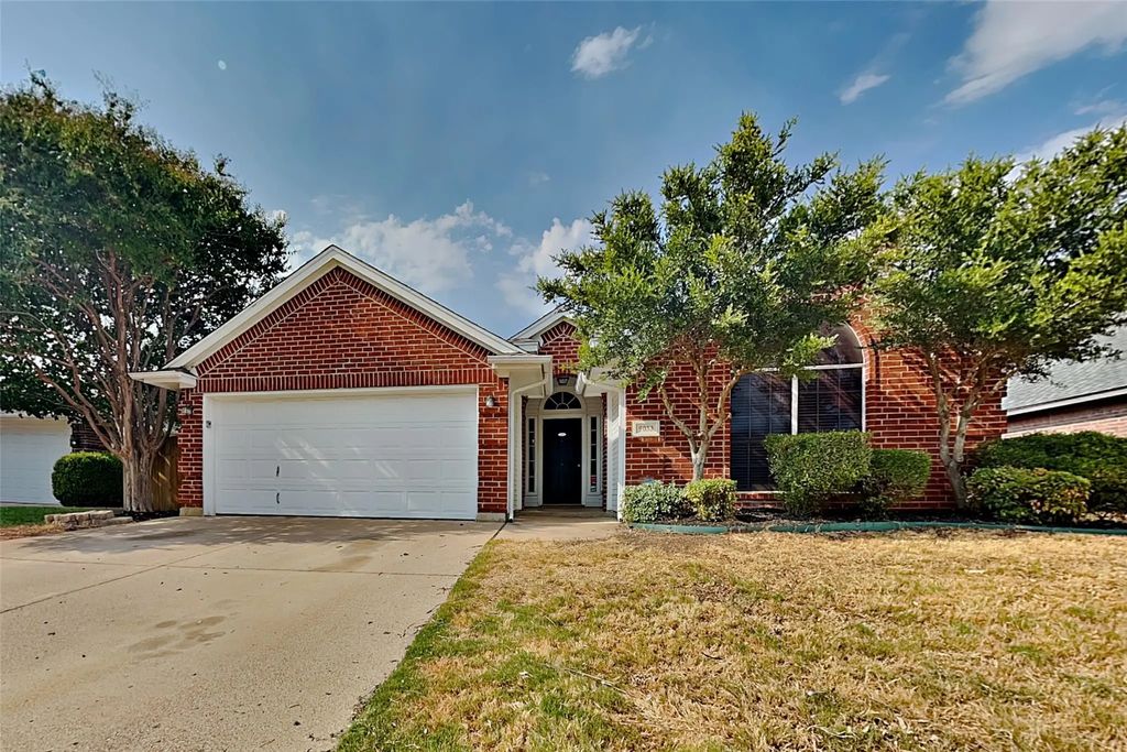 9053 San Joaquin Trail, Fort Worth