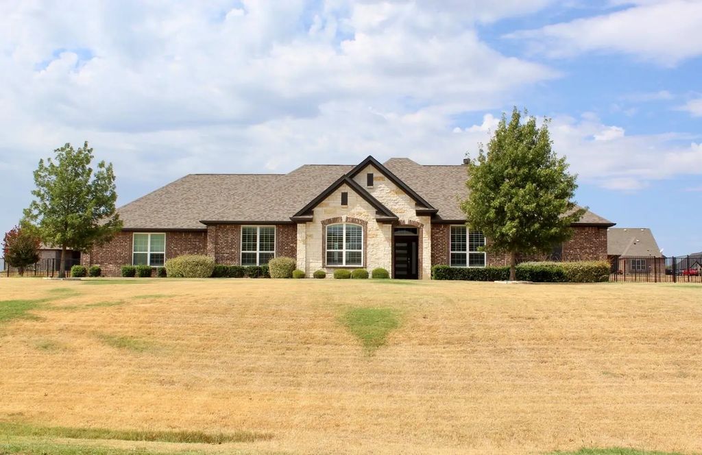 7061 Whispering Oaks, McKinney