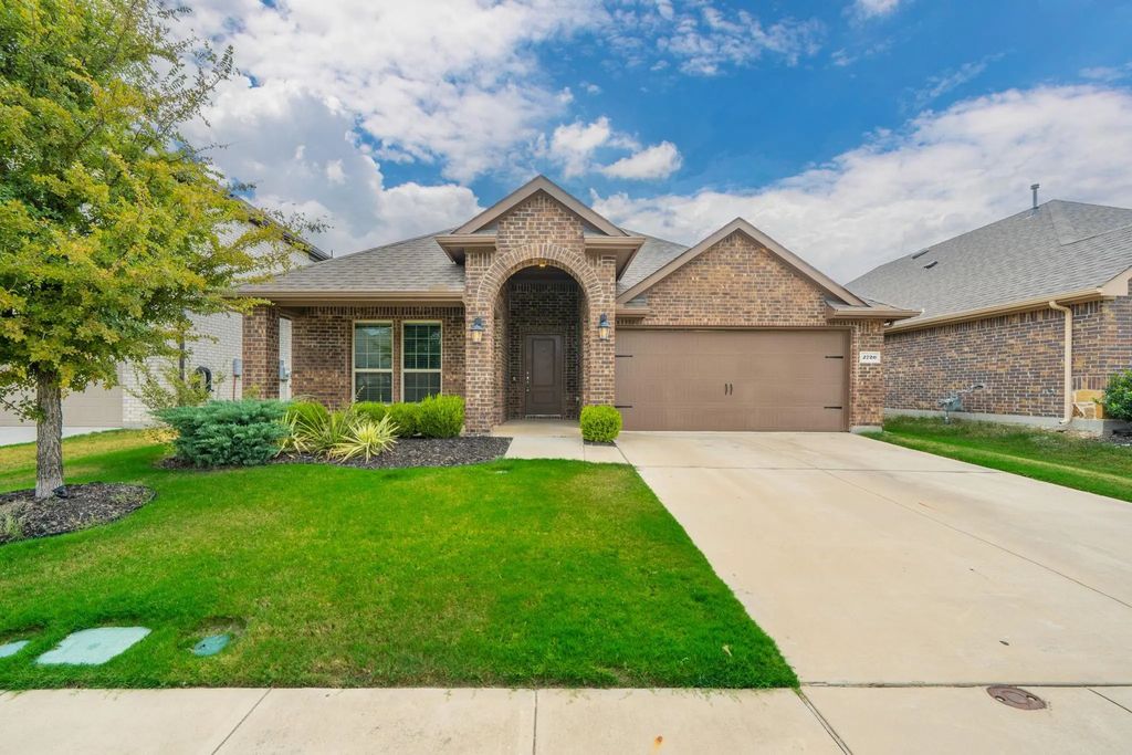 2720 Evergreen Trail, Celina