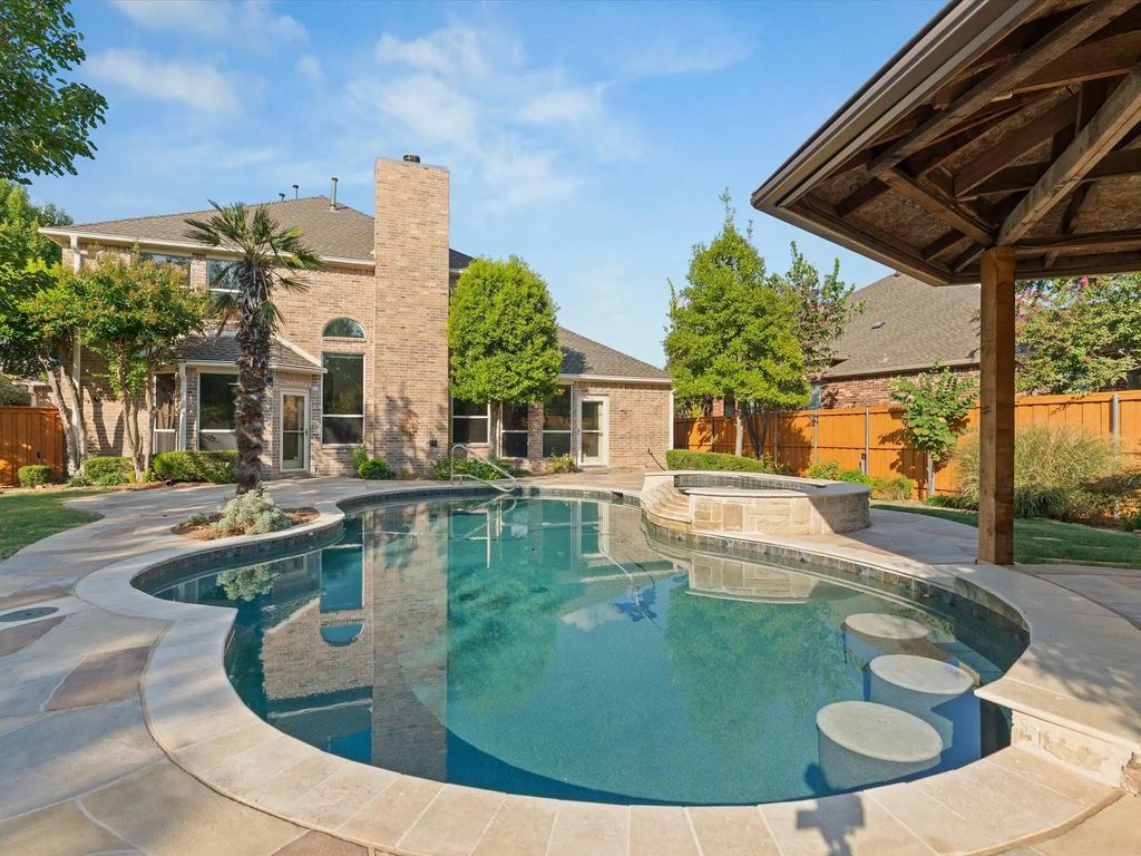 7305 Royal Glen Trail, McKinney