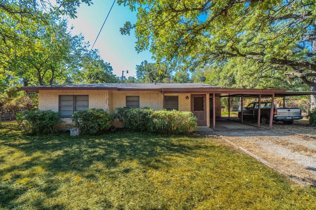 4412 Pierce Avenue, Fort Worth