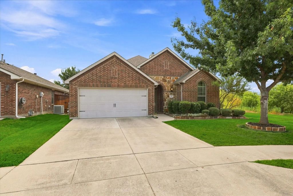 9200 Comanche Ridge Drive, Fort Worth