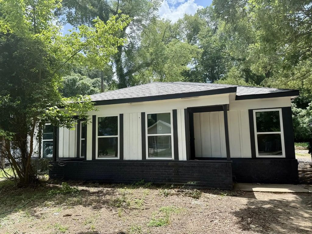 3623 Jackson Street, Shreveport