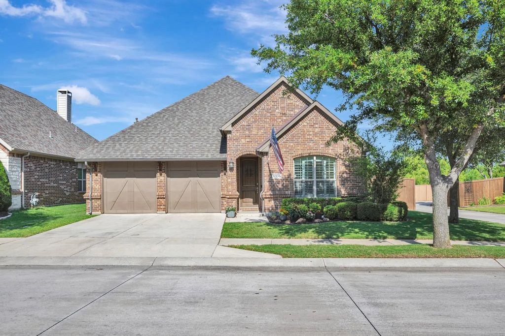 6956 Finch Drive, North Richland Hills