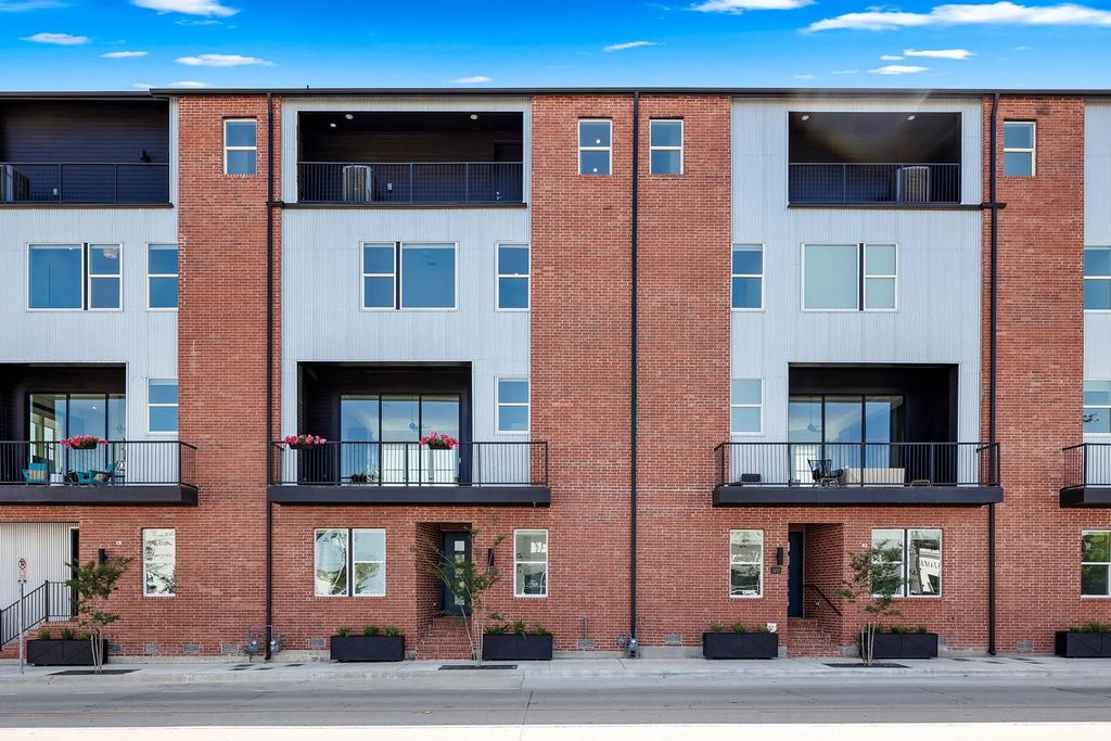 207 Carroll Street, Fort Worth