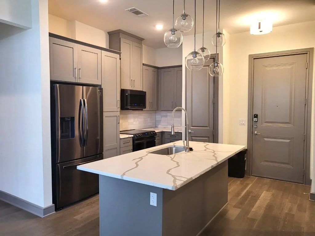 2700 Old Denton Road 4447, Carrollton