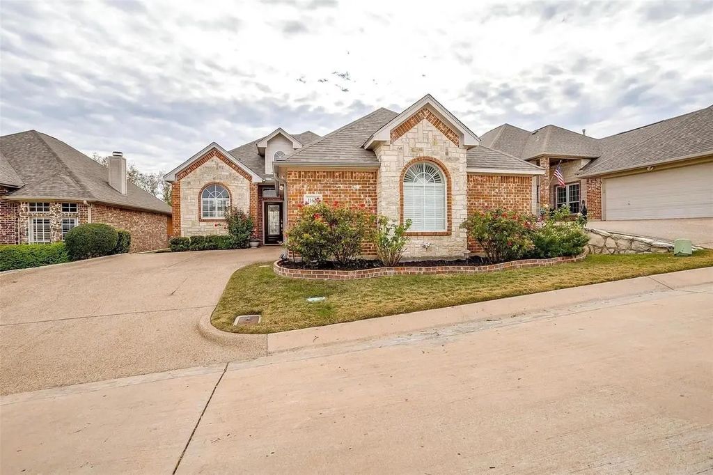 11629 Virginia Way Court, Fort Worth