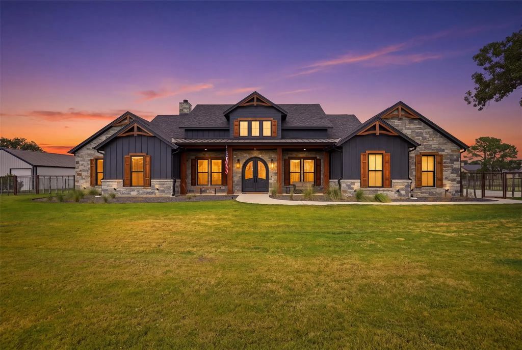2017 Pinetree Post, Weatherford