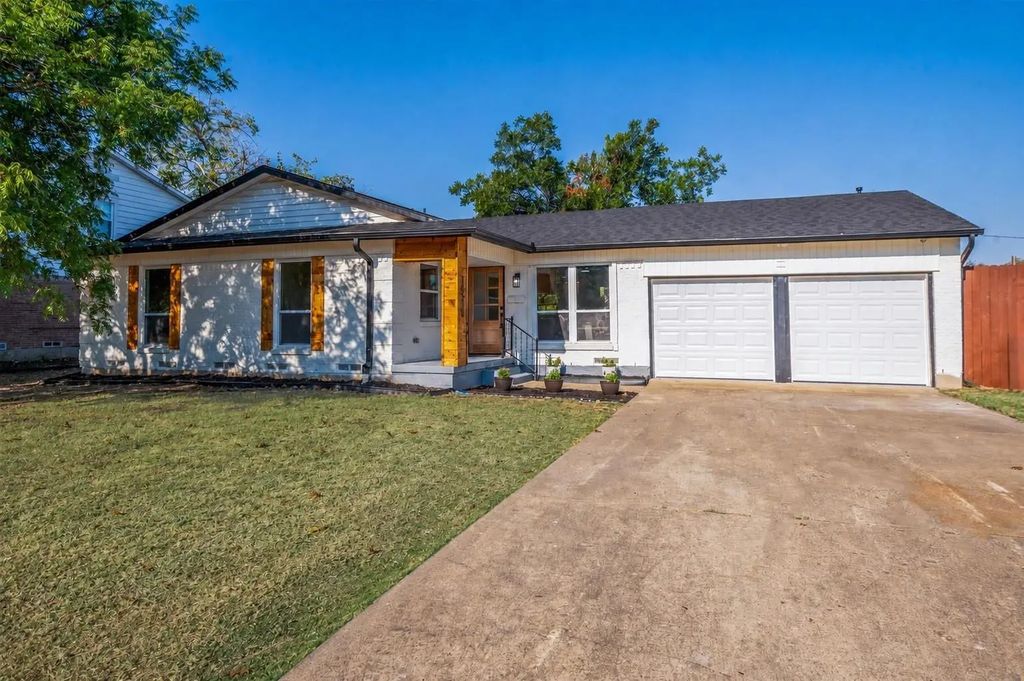 14517 Dennis Lane, Farmers Branch