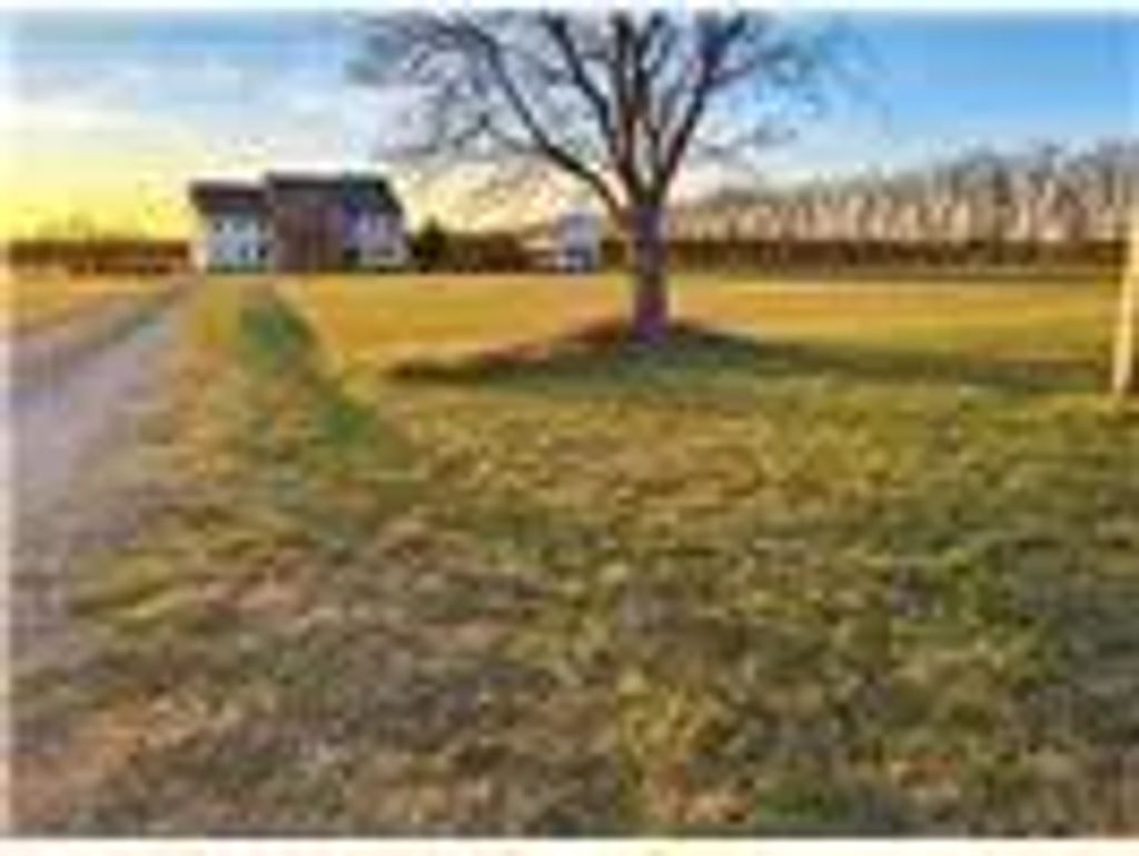 5077 E Line (10acres) Road, Whitewright