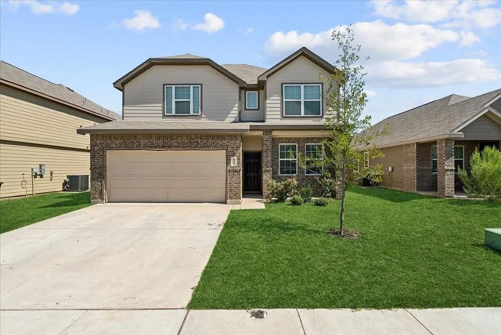 8357 Horned Maple Trail, Fort Worth