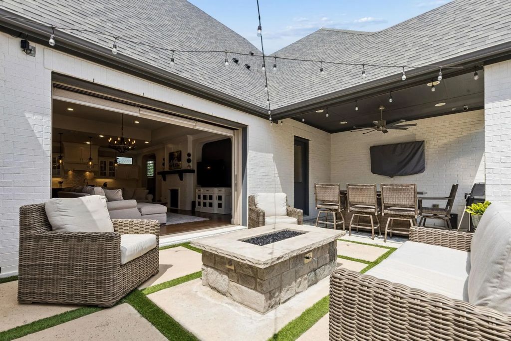 1828 Quiet Oak Place, Fort Worth