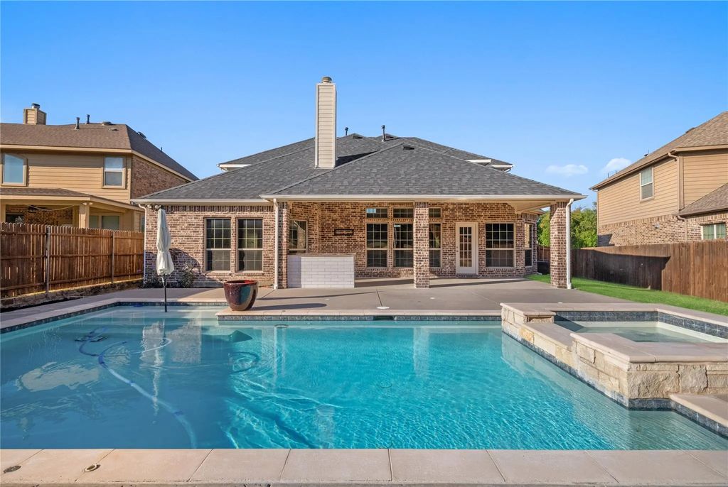 5716 Coleto Creek Circle, Fort Worth