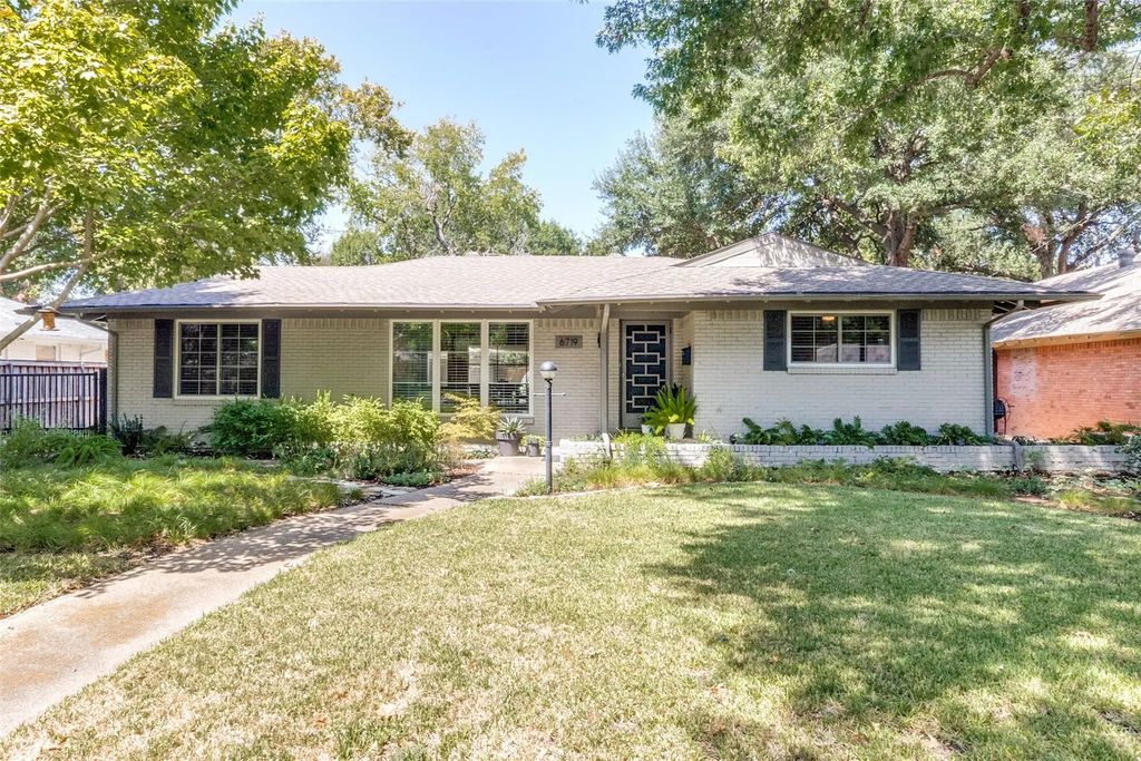 6719 Braeburn Drive, Dallas