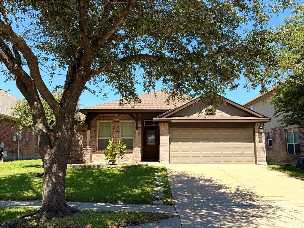 10356 Bradshaw Drive, Fort Worth