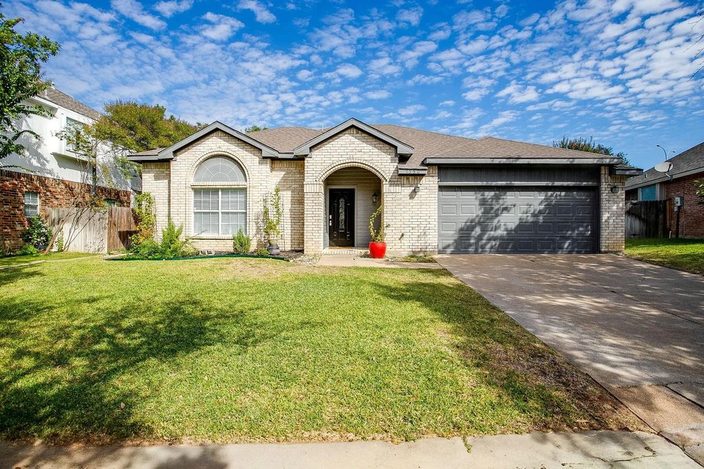 7550 Deerlodge Trail, Fort Worth
