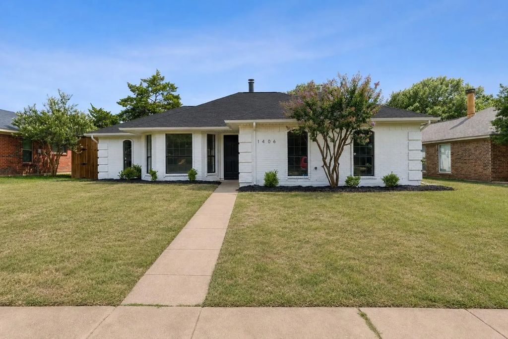 1406 Petunia Drive, Allen